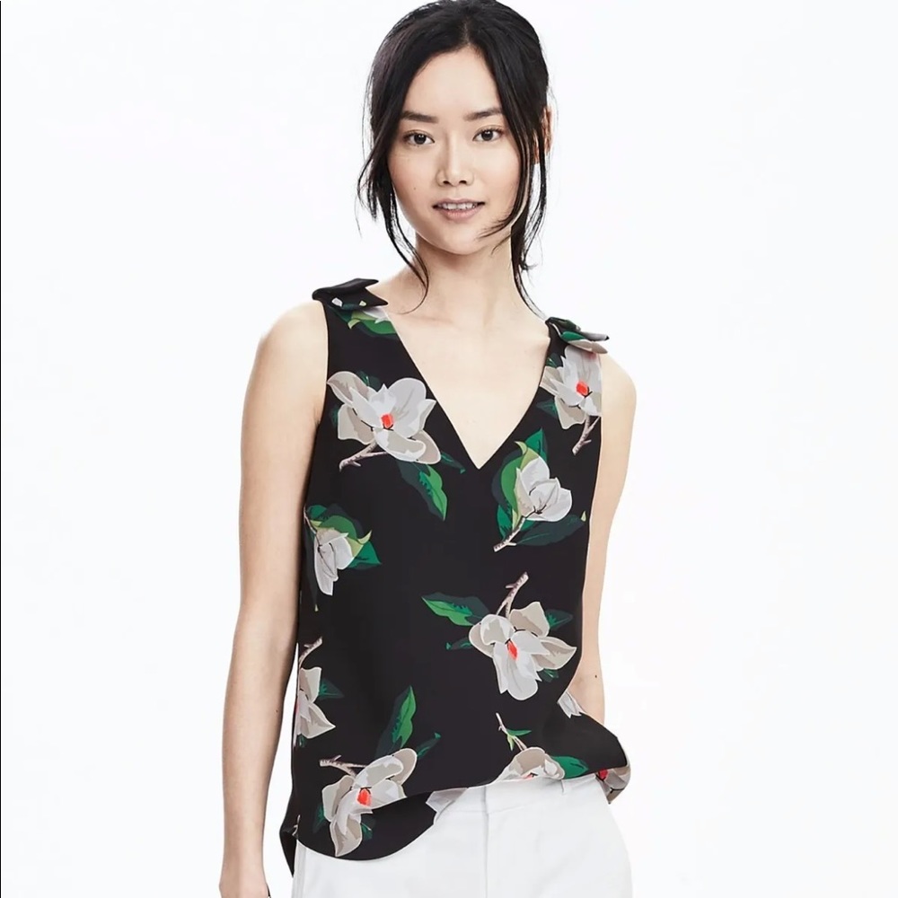 Banana Republic floral tank